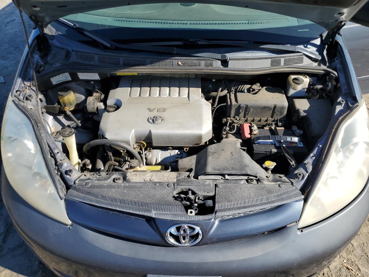 2007 Toyota Sienna VIN 5TDZK23C77S066412 Copart auction photo, front end / side damage thumbnail 12