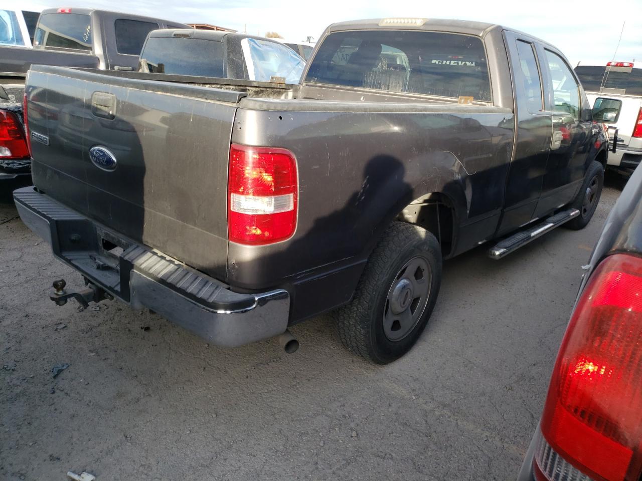 2006 Ford F-150 VIN 1FTRX12W56KD75115 Copart auction photo, vandalism damage thumbnail 3
