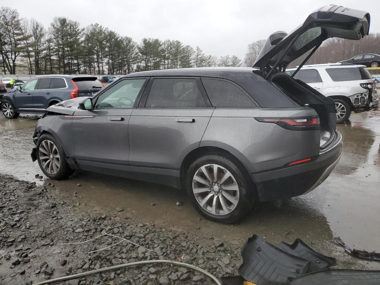 2018 Land Rover Range Rover VIN SALYM2RVXJA716619 Copart auction photo, front end damage thumbnail 2
