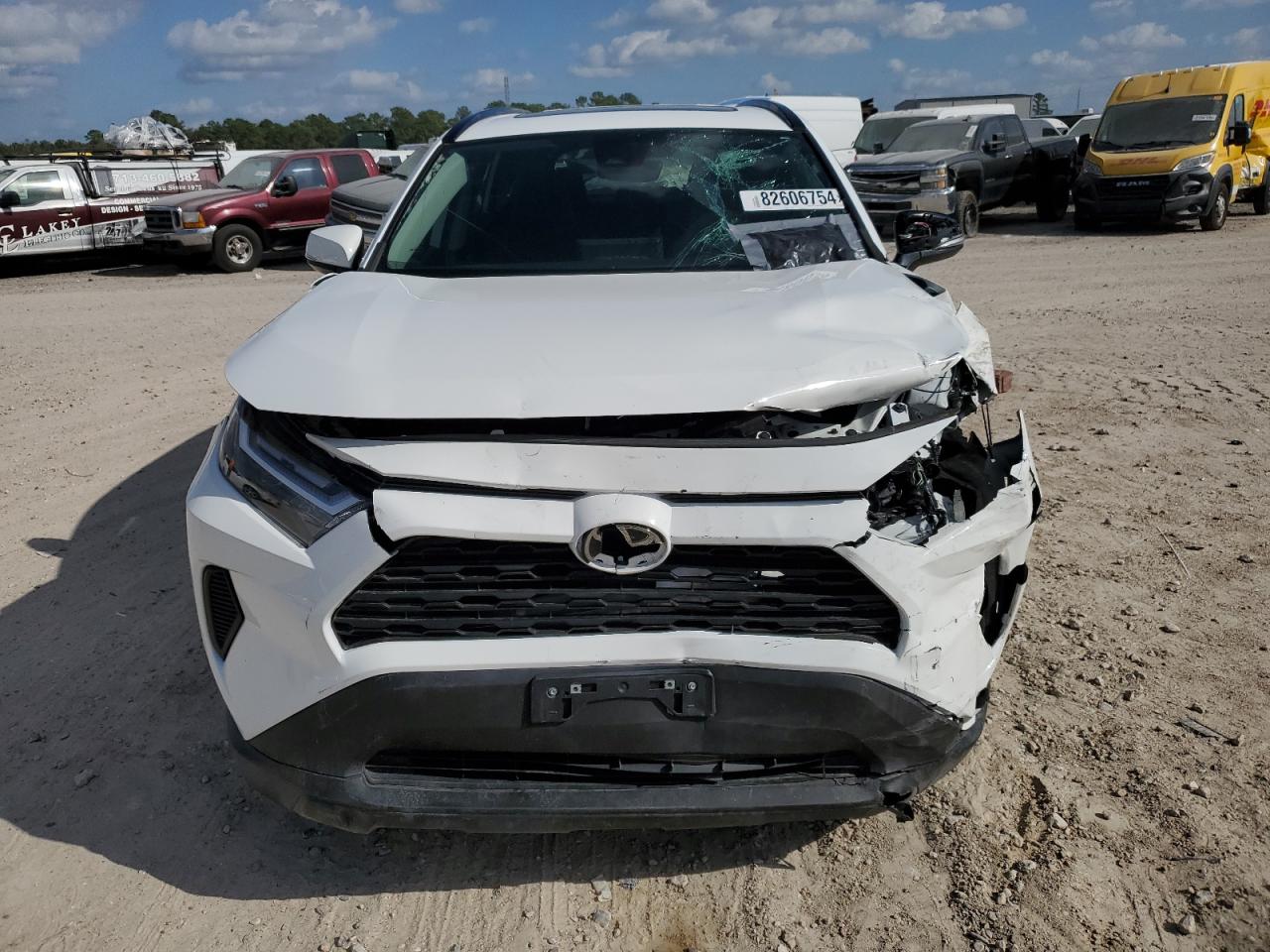 2022 Toyota RAV 4 VIN 2T3W1RFV2NC180066 Copart auction photo, front end damage thumbnail 5