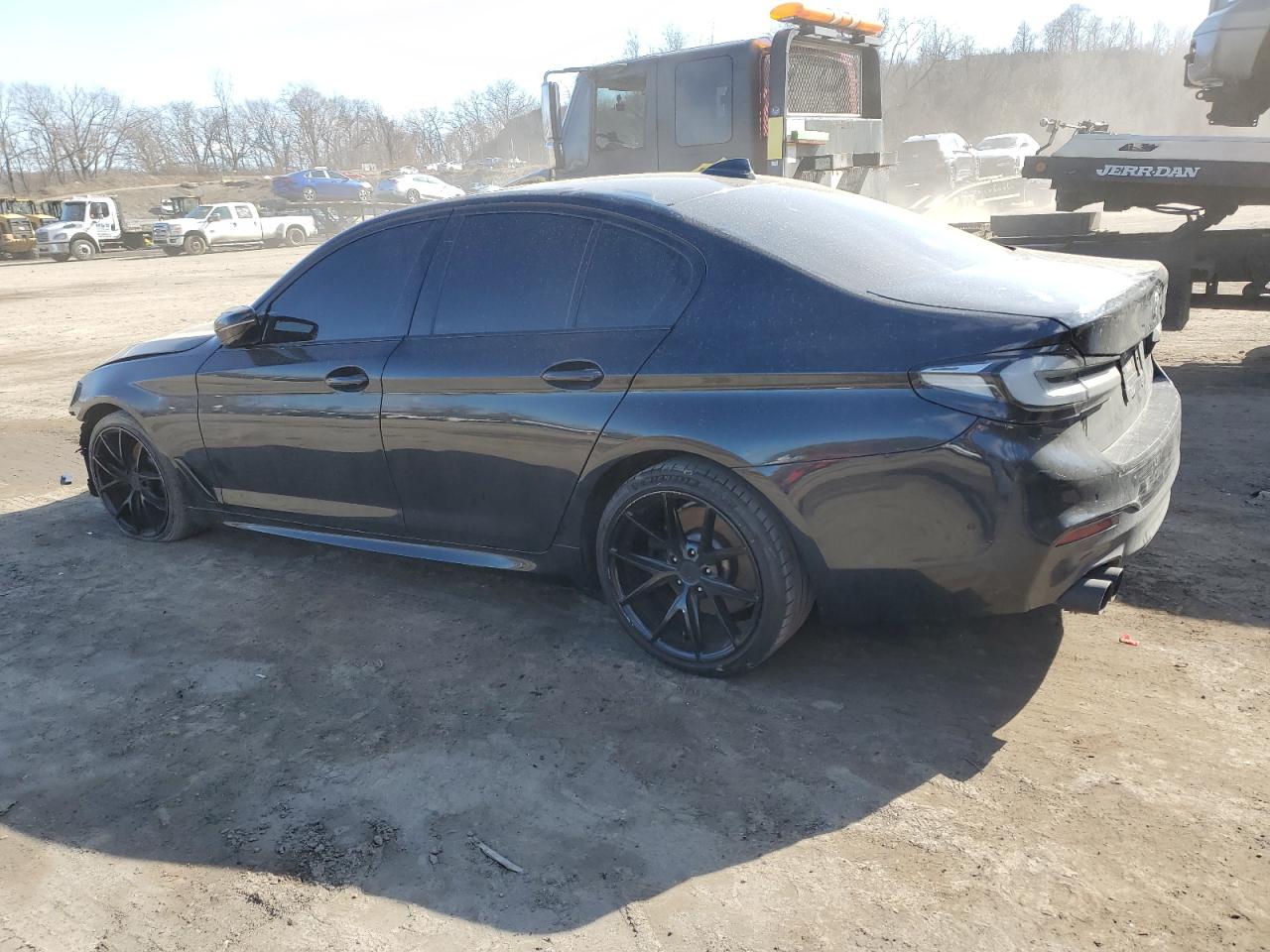 2017 BMW 5er VIN WBAJE5C3XHG916144 Copart auction photo, front end damage thumbnail 2