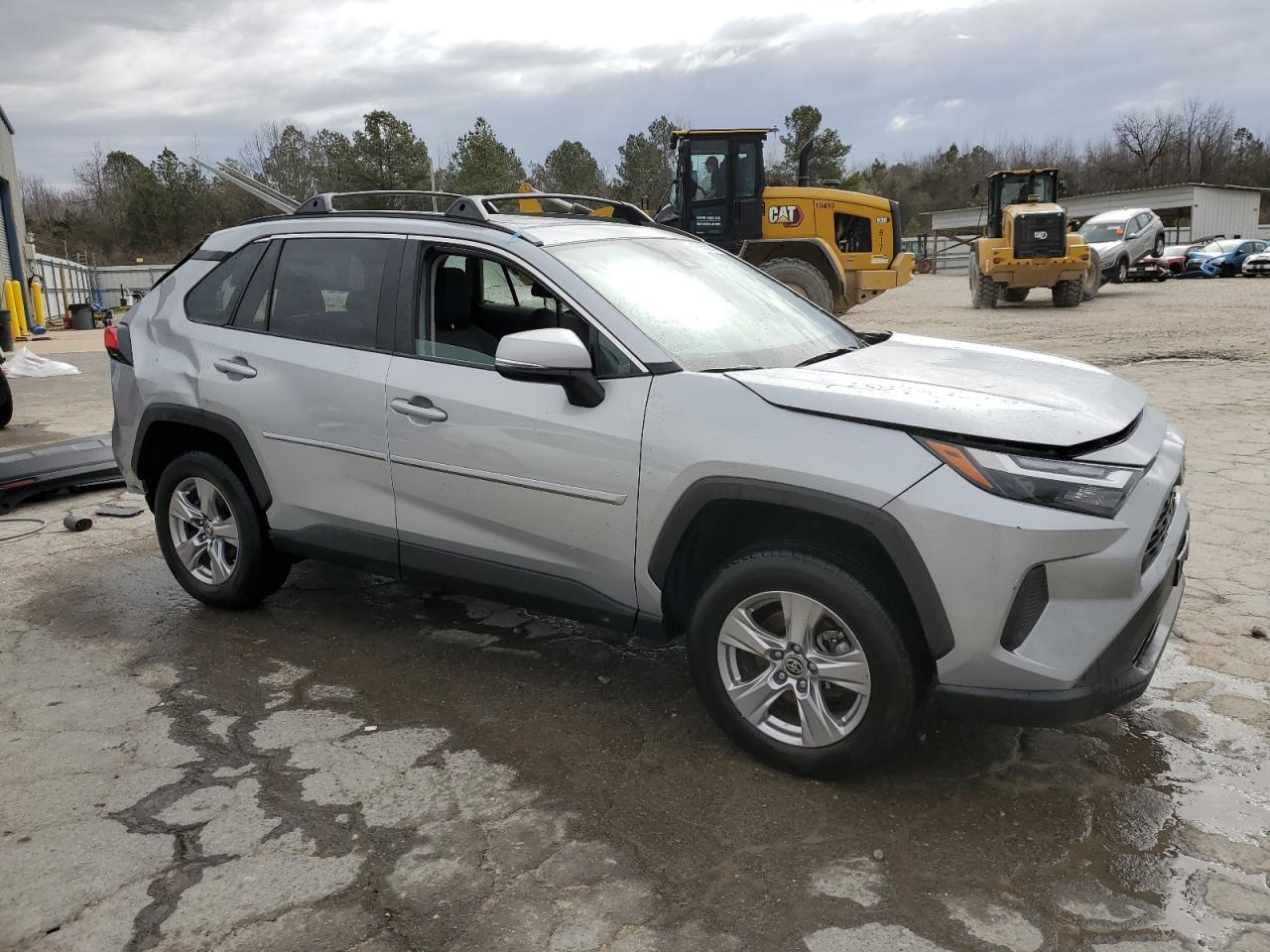 2022 Toyota RAV 4 VIN 2T3P1RFVXNW321694 Copart auction photo, rear end / all over damage thumbnail 4