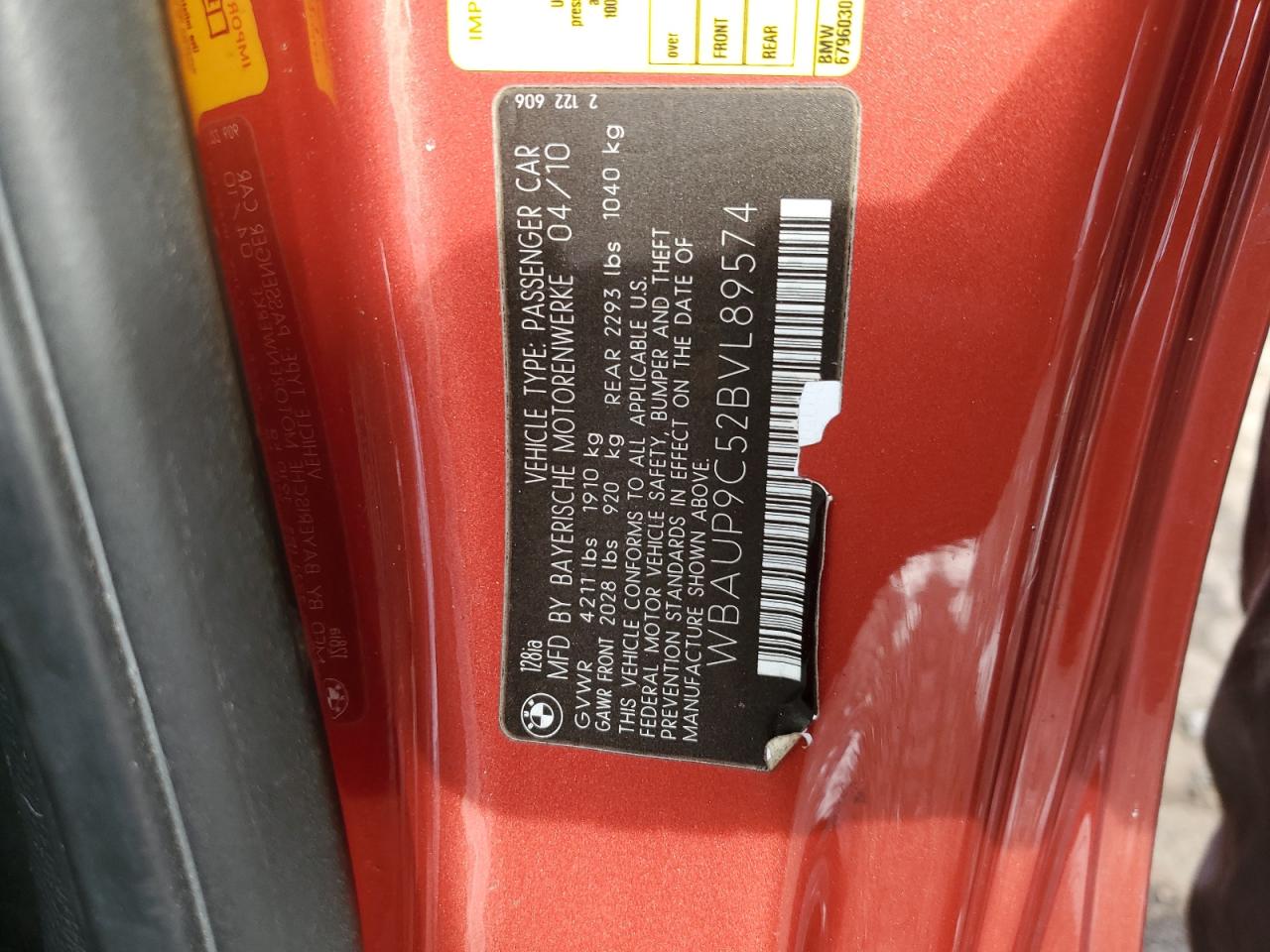 2011 BMW 1er VIN WBAUP9C52BVL89574 Copart auction photo, side damage thumbnail 12