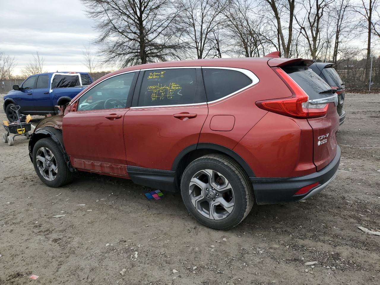 2017 Honda CR-V VIN 2HKRW2H8XHH641389 Copart auction photo, front end / side damage thumbnail 2