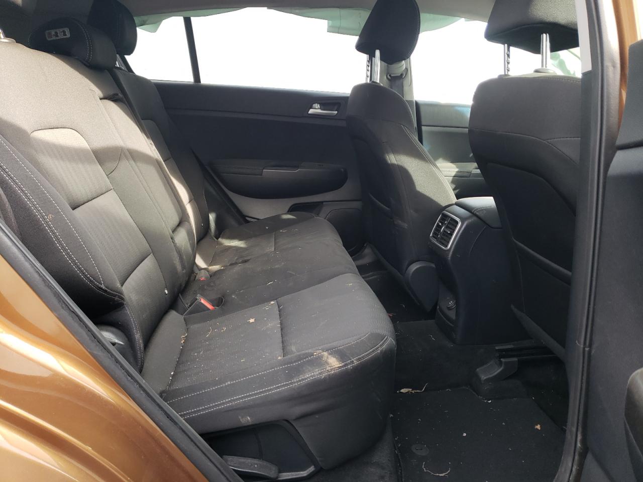 2020 KIA Sportage VIN KNDPM3AC0L7707740 Copart auction photo, front end / minor dent/scratches damage thumbnail 11