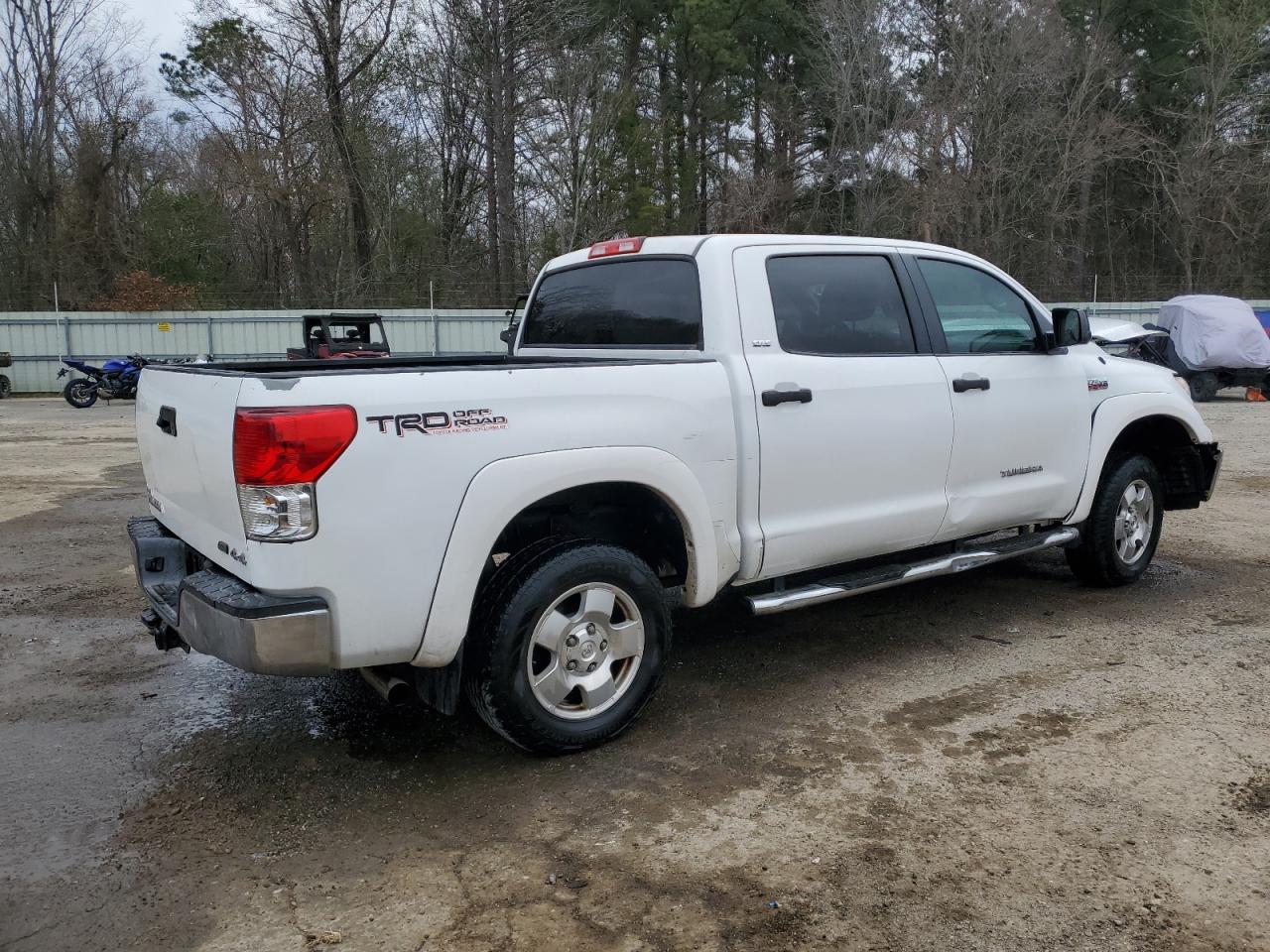 2012 Toyota Tundra VIN 5TFDW5F18CX257769 Copart auction photo, front end / side damage thumbnail 3
