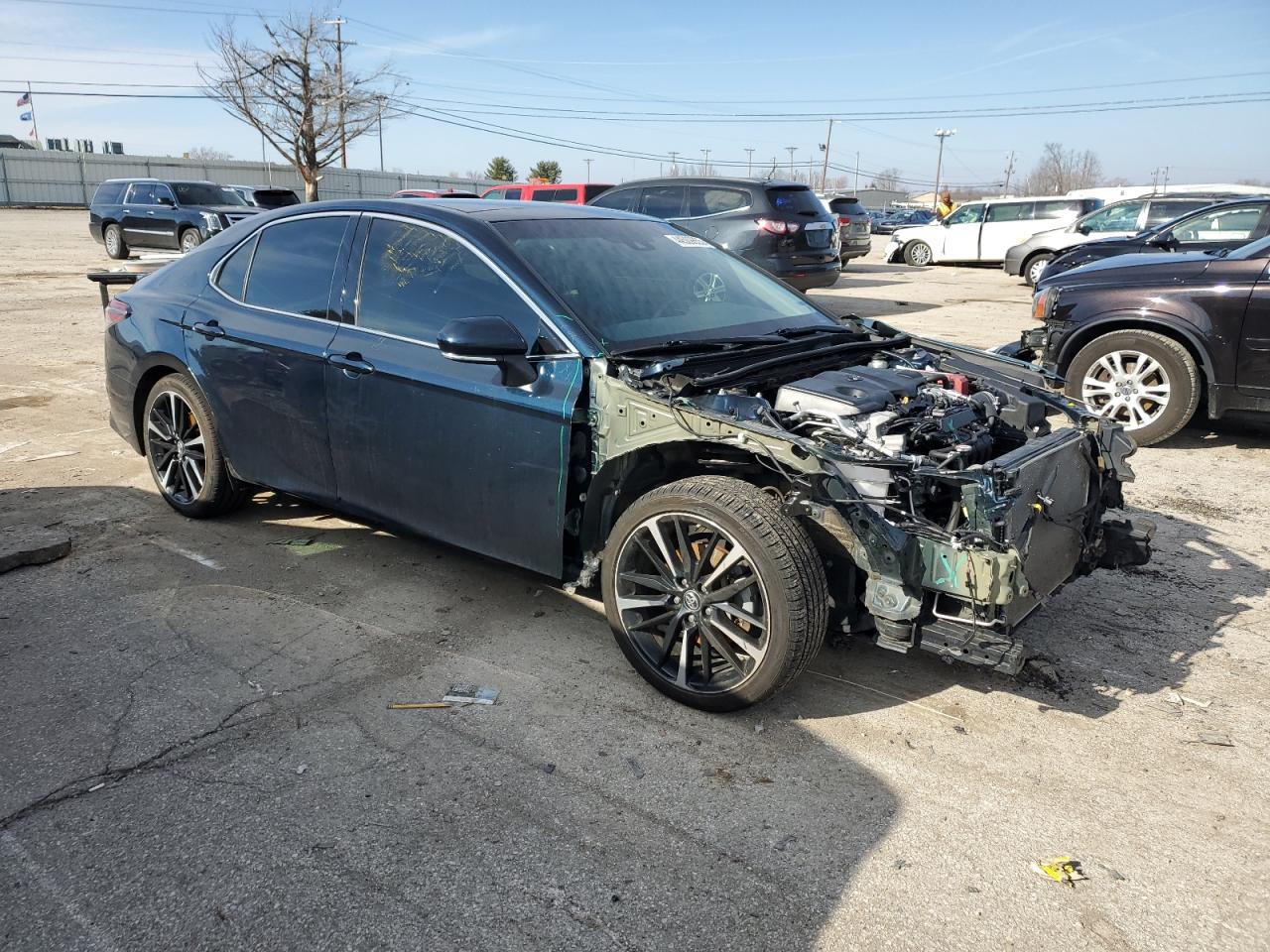 2018 Toyota Camry VIN 4T1B61HK5JU537956 Copart auction photo, front end / frame damage damage thumbnail 4
