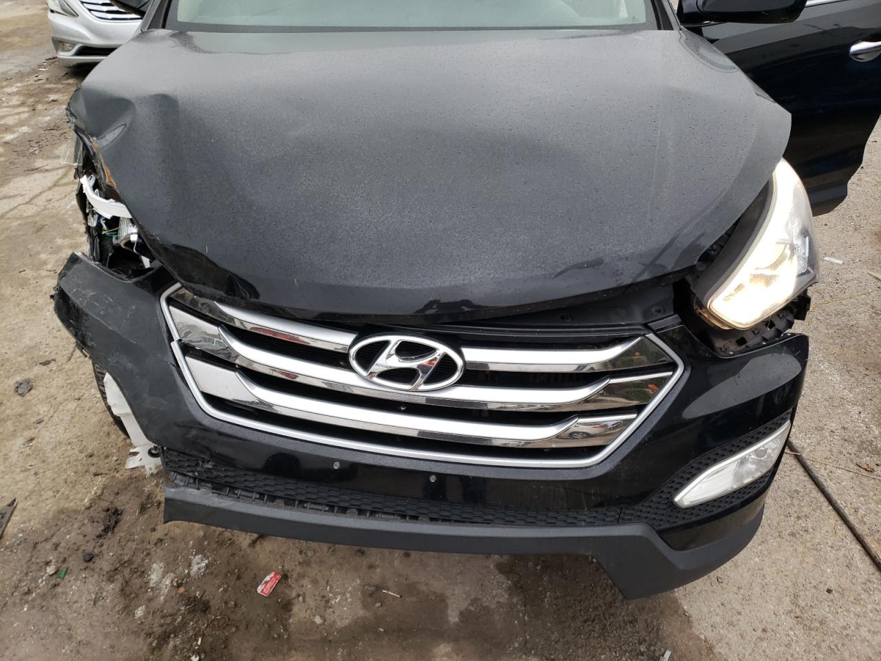 2015 Hyundai Santa Fe VIN 5XYZWDLA9FG247795 Copart auction photo, front end damage thumbnail 12