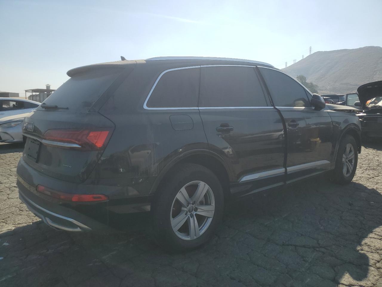 2022 Audi Q7 VIN WA1AJBF72ND000707 Copart auction photo, front end / side damage thumbnail 3