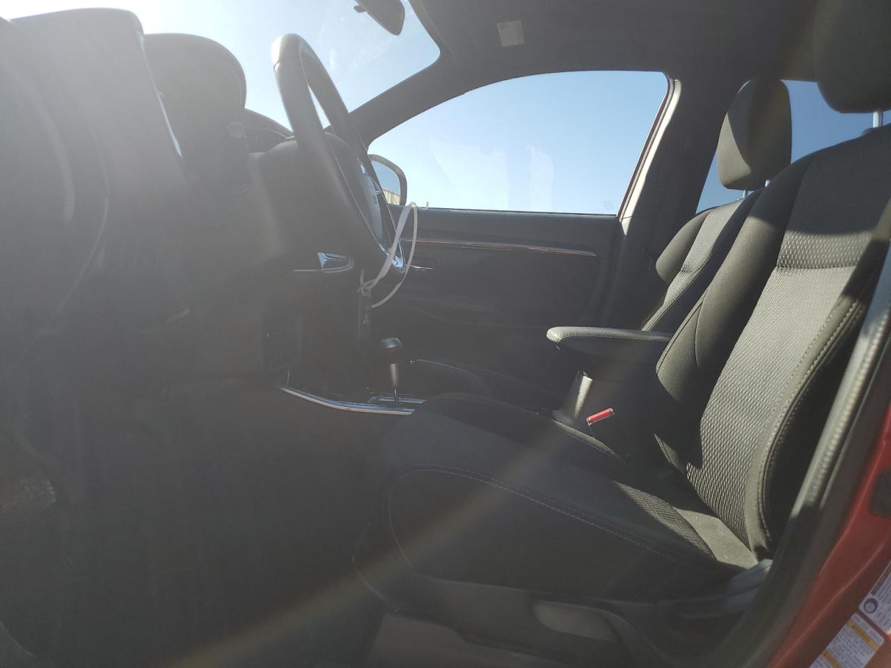 2018 Mitsubishi Outlander VIN JA4AD3A37JZ063624 Copart auction photo, rear end / minor dent/scratches damage thumbnail 7