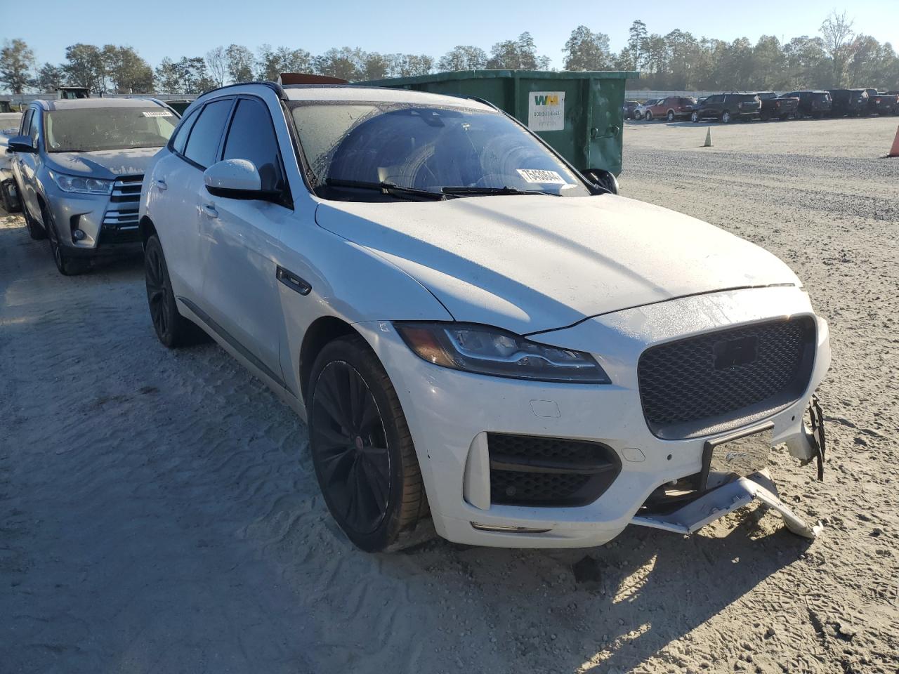 2019 Jaguar F-Pace VIN SADCL2GX9KA397938 Copart auction photo, front end damage thumbnail 4