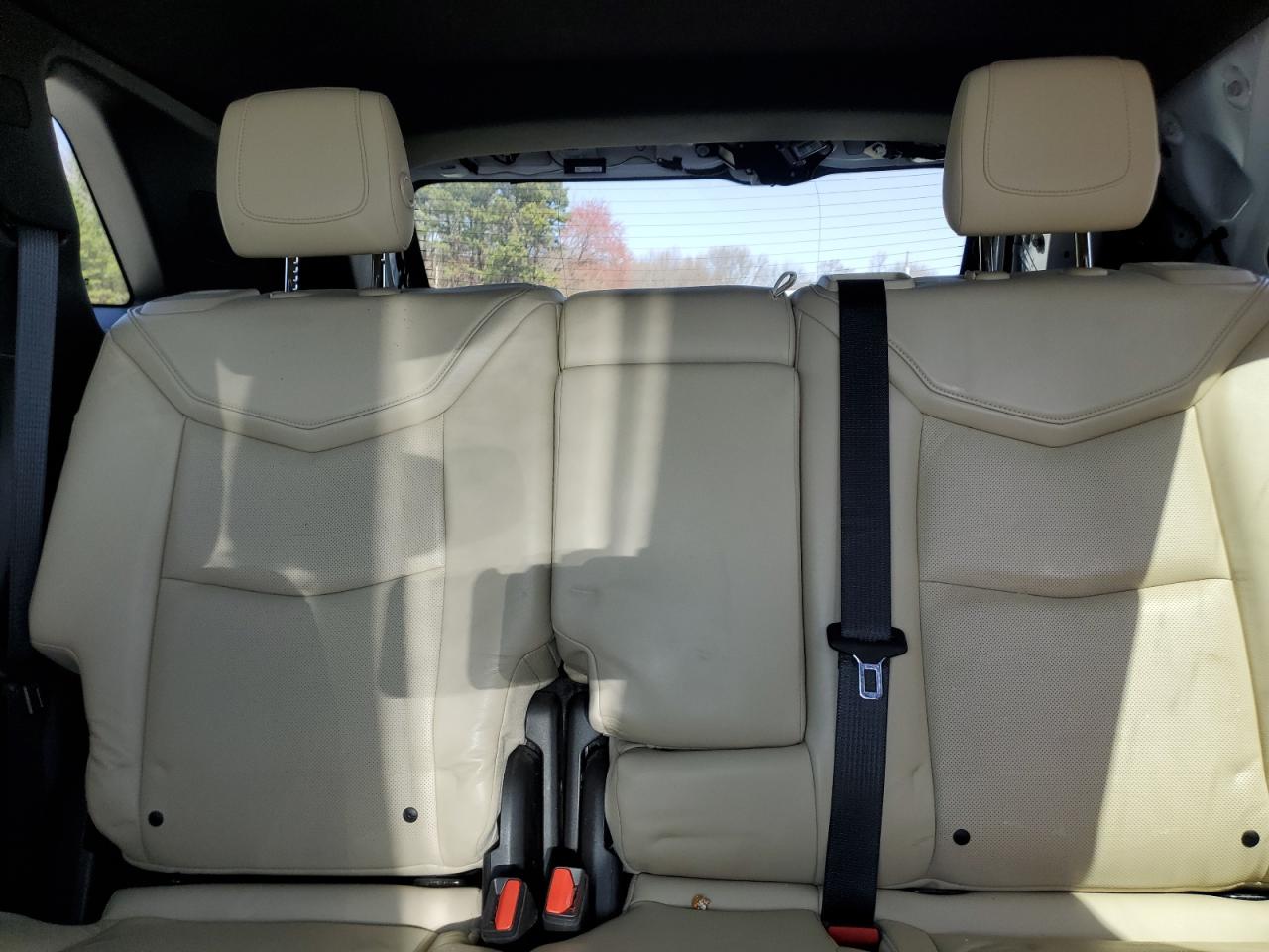 2017 Cadillac XT5 VIN 1GYKNCRS8HZ138323 Copart auction photo, rear end damage thumbnail 10