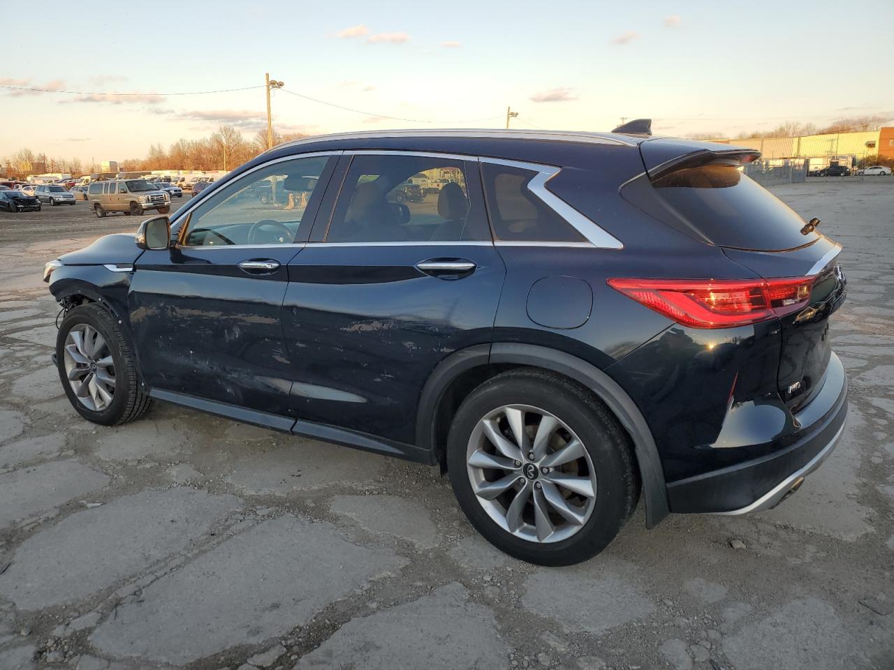 2020 Infiniti QX50 VIN 3PCAJ5M3XLF111079 Copart auction photo, front end / side damage thumbnail 2