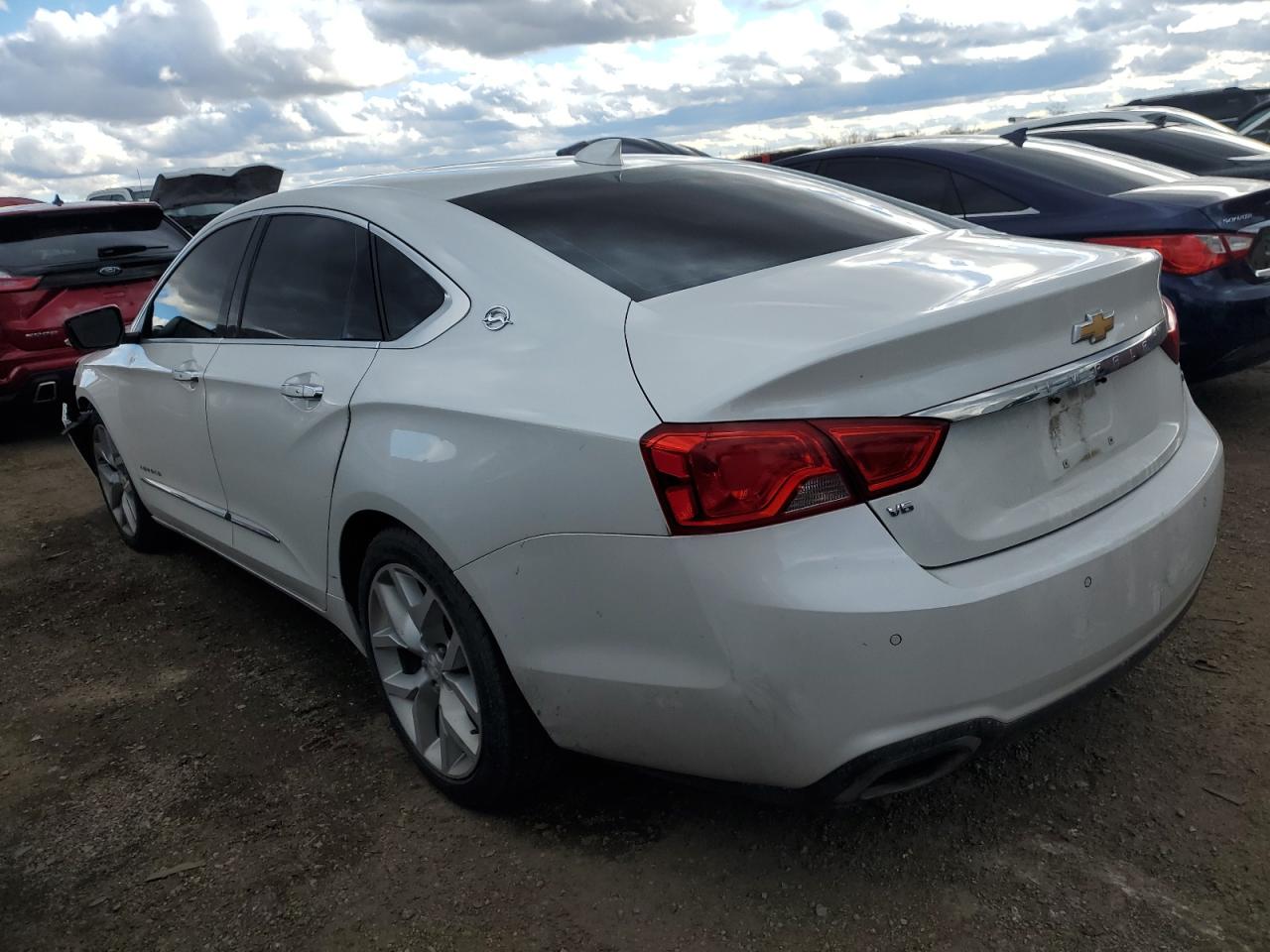 2015 Chevrolet Impala VIN 1G1165S39FU123278 Copart auction photo, front end damage thumbnail 2