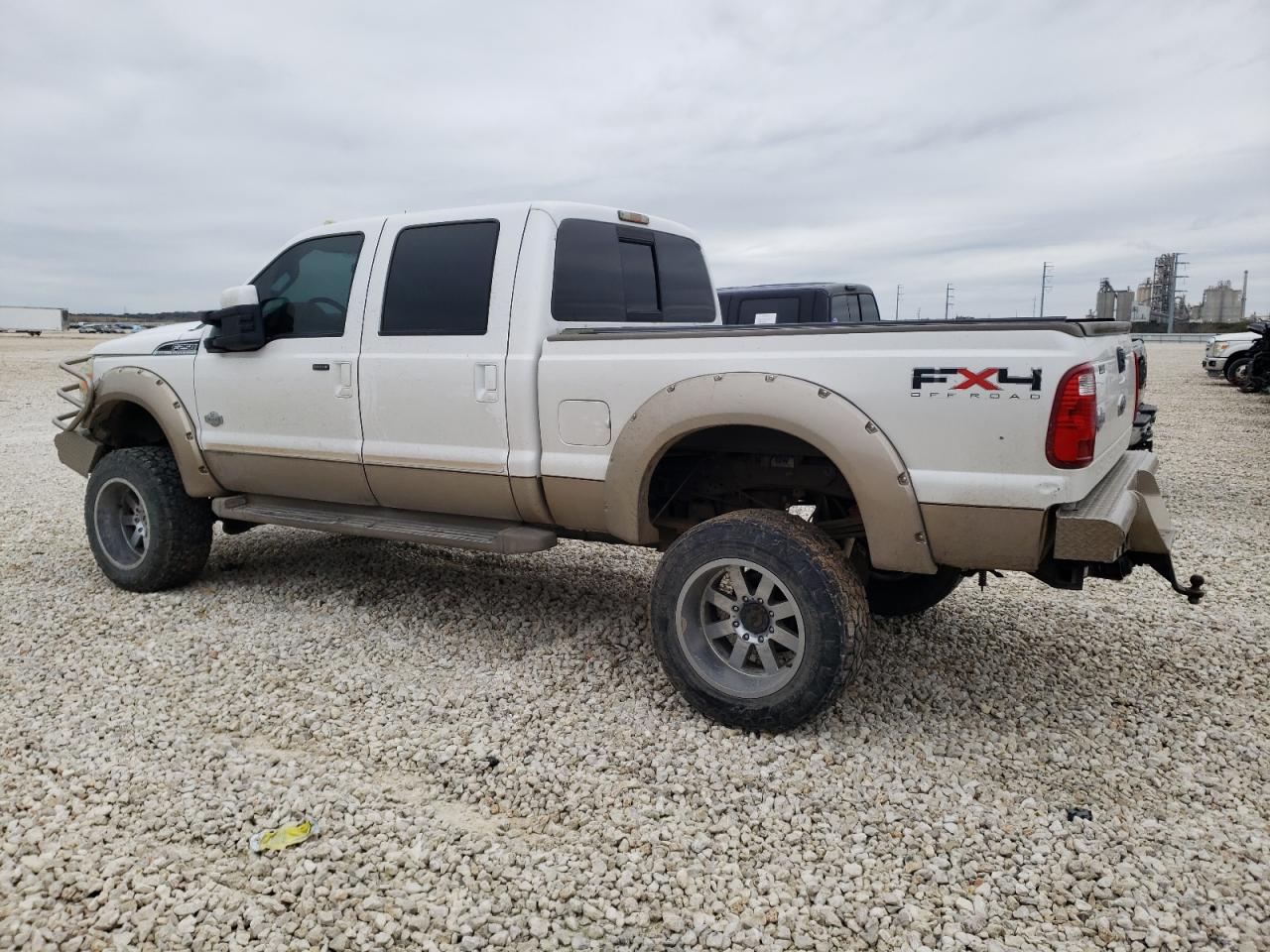 2011 Ford F250 VIN 1FT7W2BT9BEA35187 Copart auction photo, front end / undercarriage damage thumbnail 2