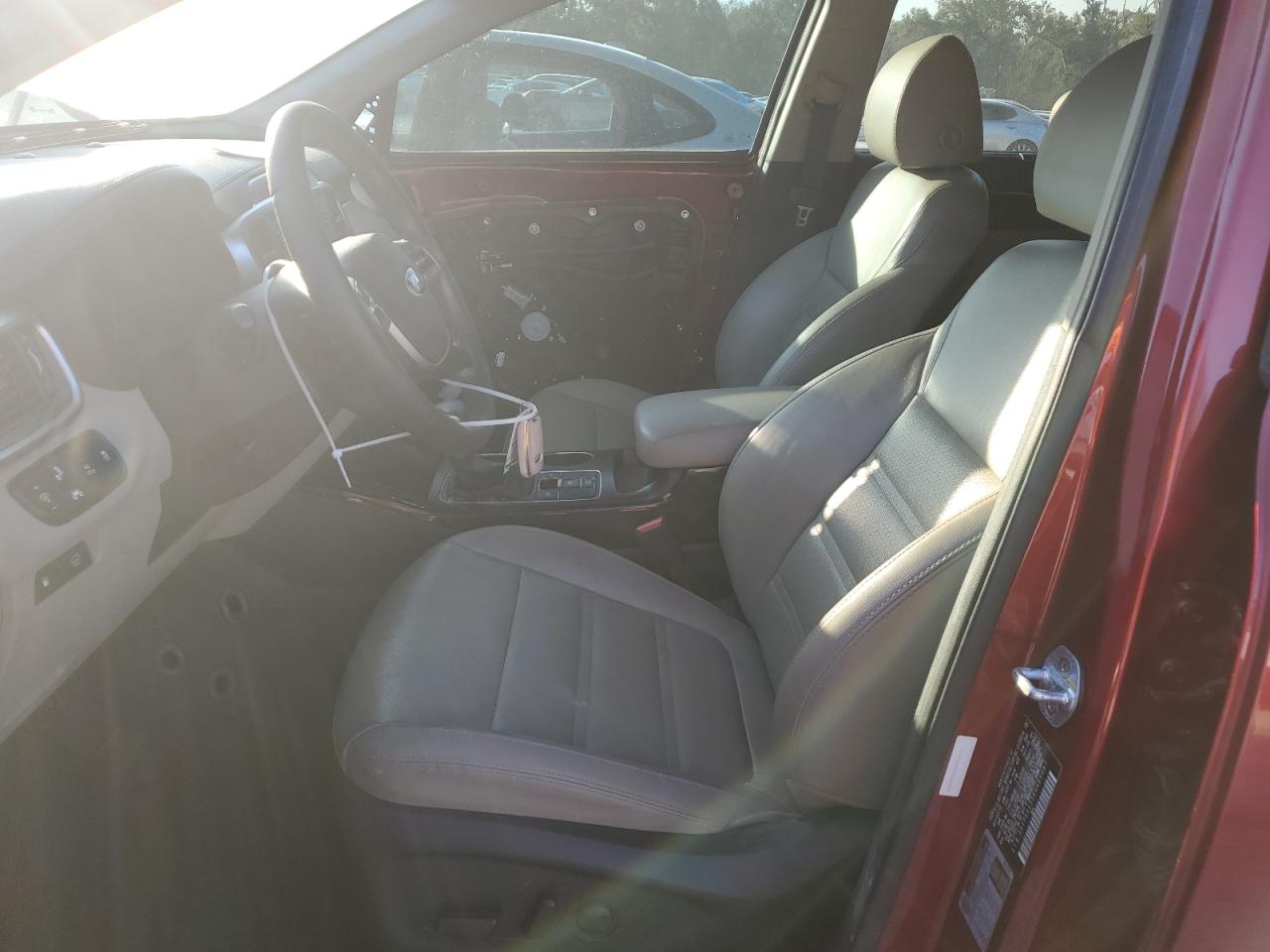 2019 KIA Sorento VIN 5XYPH4A55KG469087 Copart auction photo, front end damage thumbnail 7