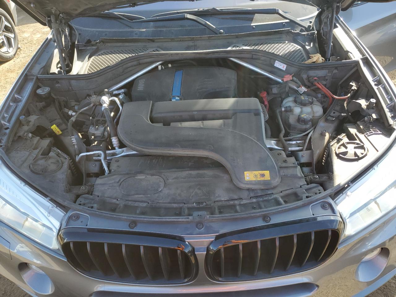 2016 BMW X5 VIN 5UXKT0C55G0S78991 Copart auction photo, minor dent/scratches damage thumbnail 12