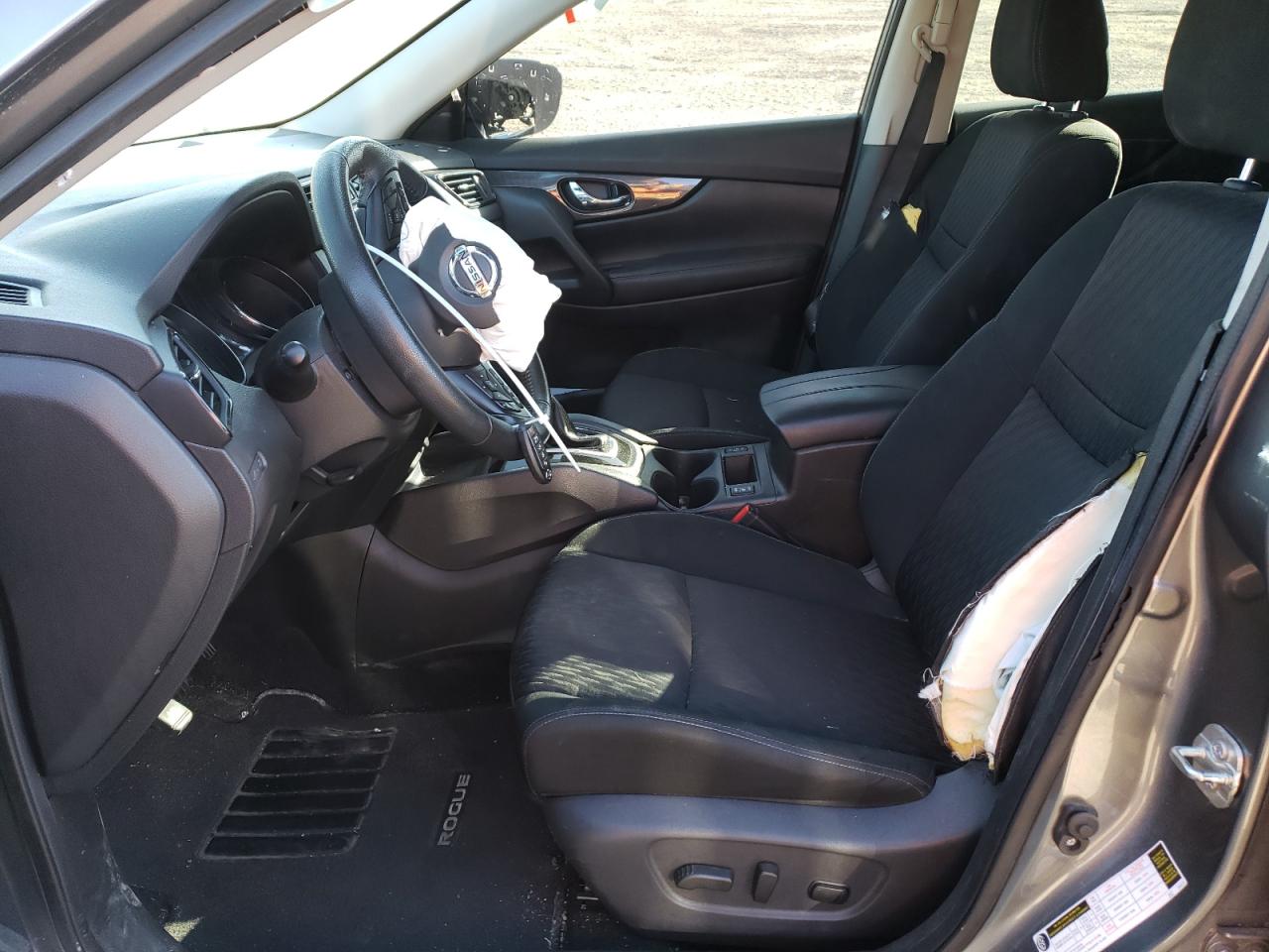 2019 Nissan Rogue VIN KNMAT2MV4KP557579 Copart auction photo, front end / side damage thumbnail 7