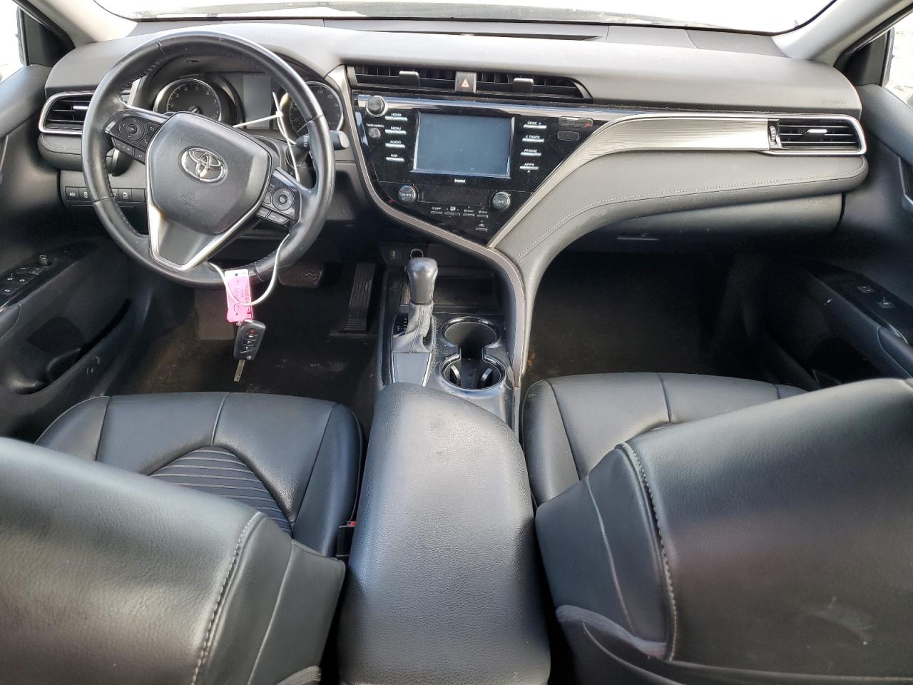2020 Toyota Camry VIN 4T1G11AK3LU962965 Copart auction photo, front end damage thumbnail 8