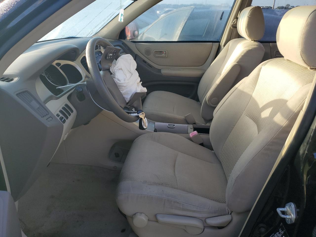 2004 Toyota Highlander VIN JTEGD21AX40089826 Copart auction photo, water/flood damage thumbnail 7