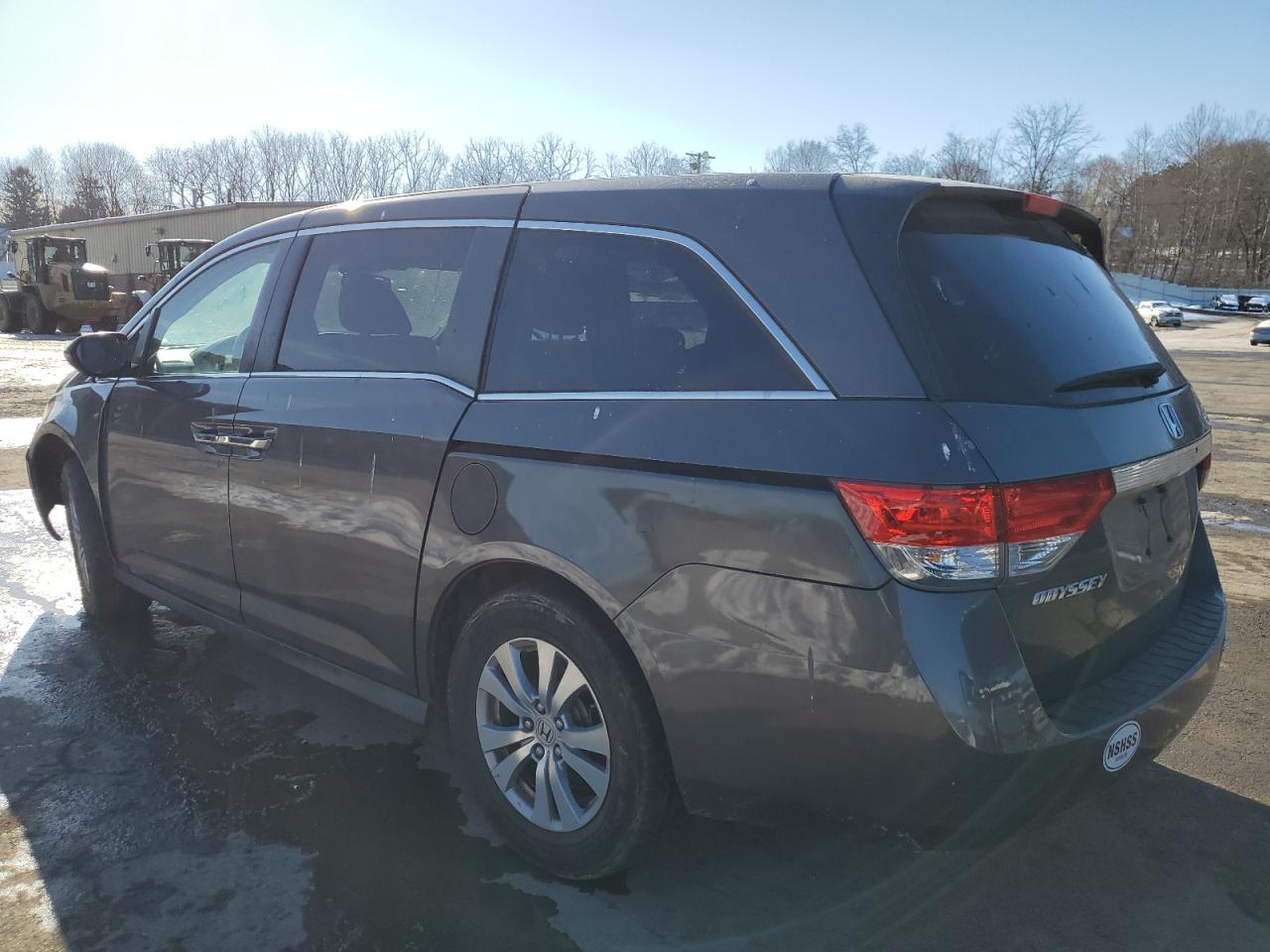 2017 Honda Odyssey VIN 5FNRL5H61HB008190 Copart auction photo, front end / minor dent/scratches damage thumbnail 2