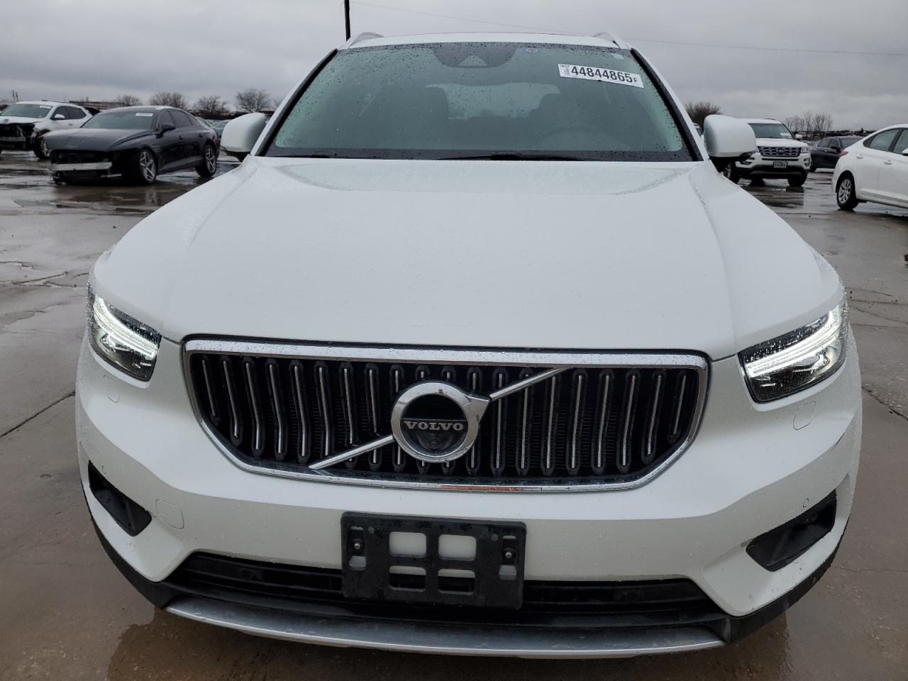 2021 Volvo XC40 VIN YV4162ULXM2577564 Copart auction photo, front end damage thumbnail 5