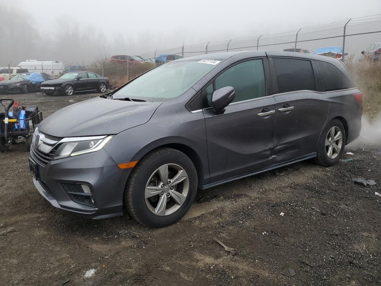 2018 Honda Odyssey VIN 5FNRL6H77JB090625