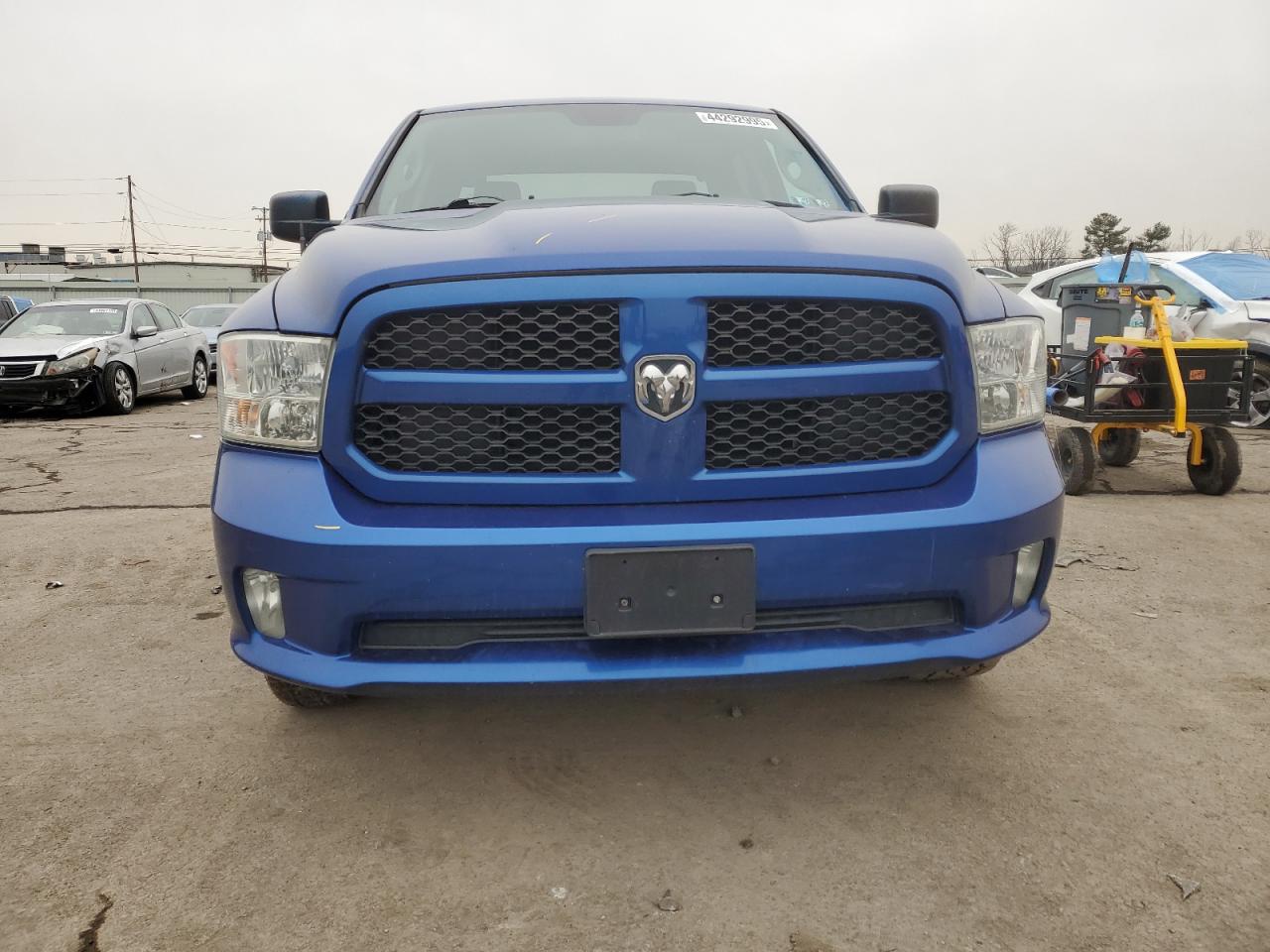 2015 RAM 1500 VIN 1C6RR7KT0FS725339 Copart auction photo, rear end / side damage thumbnail 5