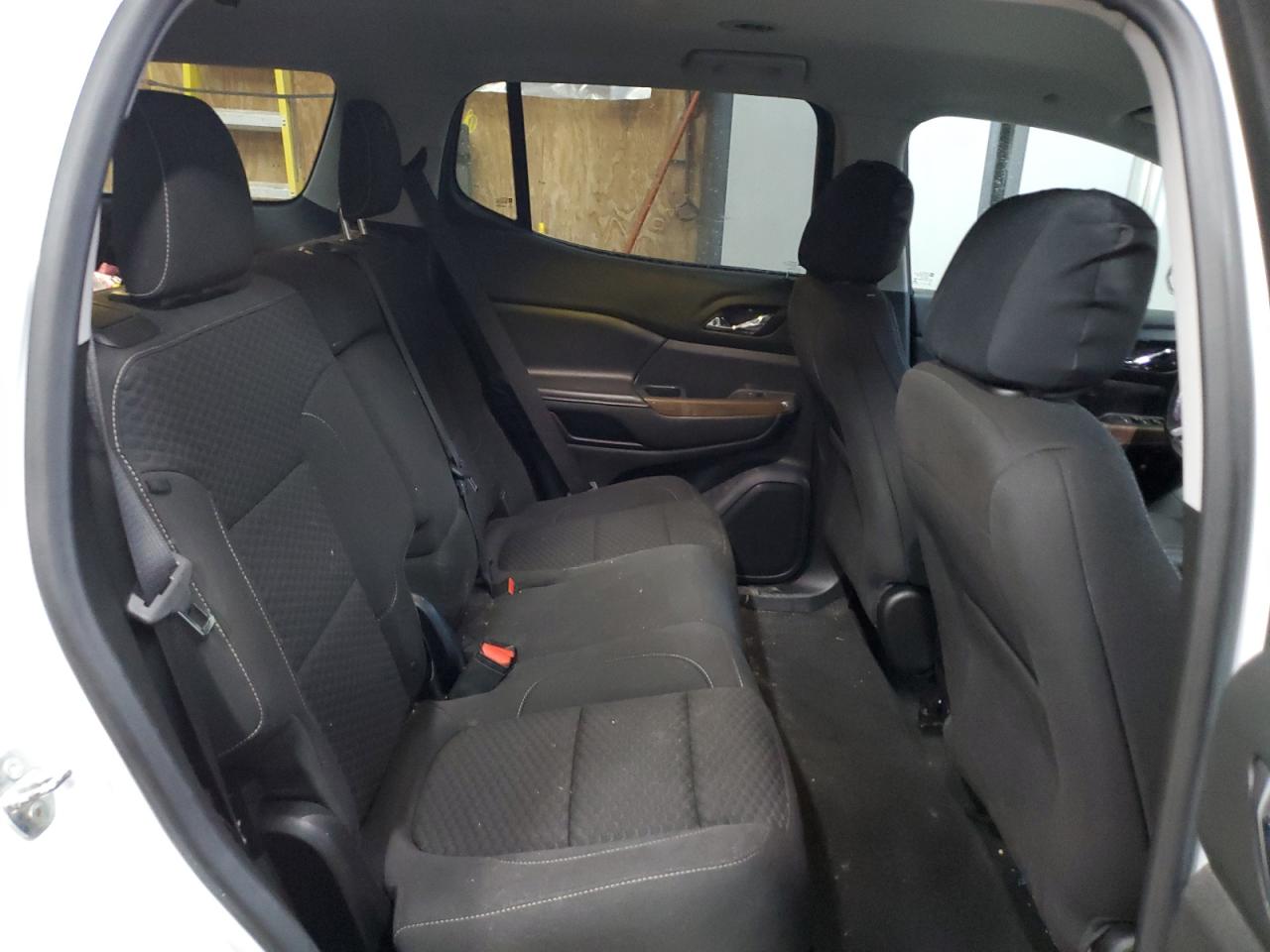 2018 GMC Acadia VIN 1GKKNKLA5JZ223260 Copart auction photo, side / minor dent/scratches damage thumbnail 11