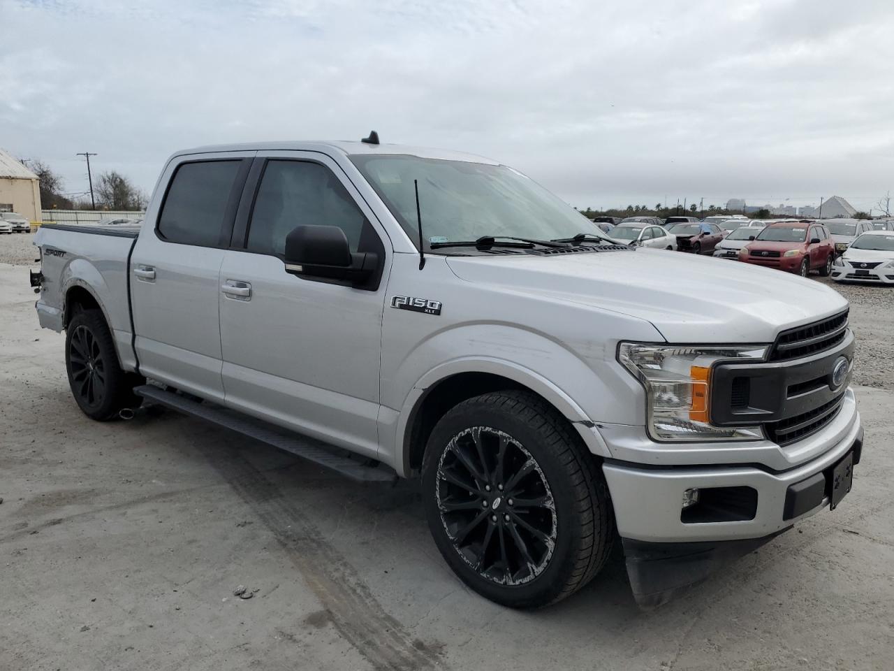2019 Ford F-150 VIN 1FTEW1CP5KKD24684 Copart auction photo, side / rear end damage thumbnail 4