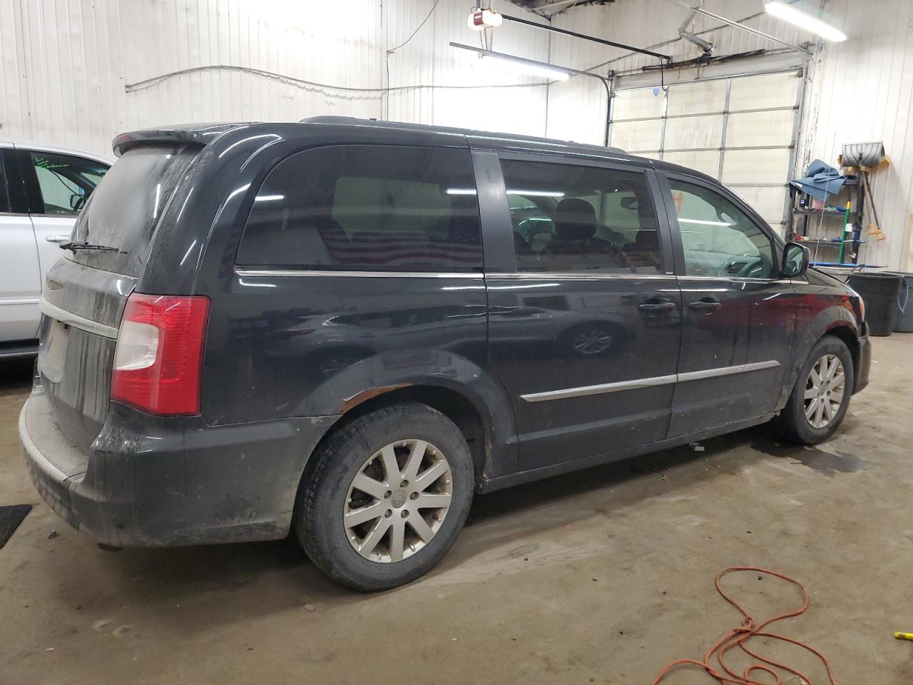 2013 Chrysler Town & Country VIN 2C4RC1BG7DR778256 Copart auction photo, front end damage thumbnail 3