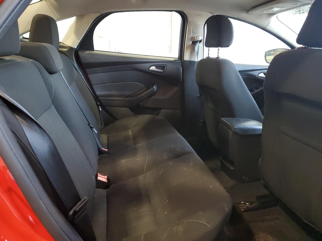 2016 Ford Focus VIN 1FADP3F28GL269594 Copart auction photo, front end damage thumbnail 11