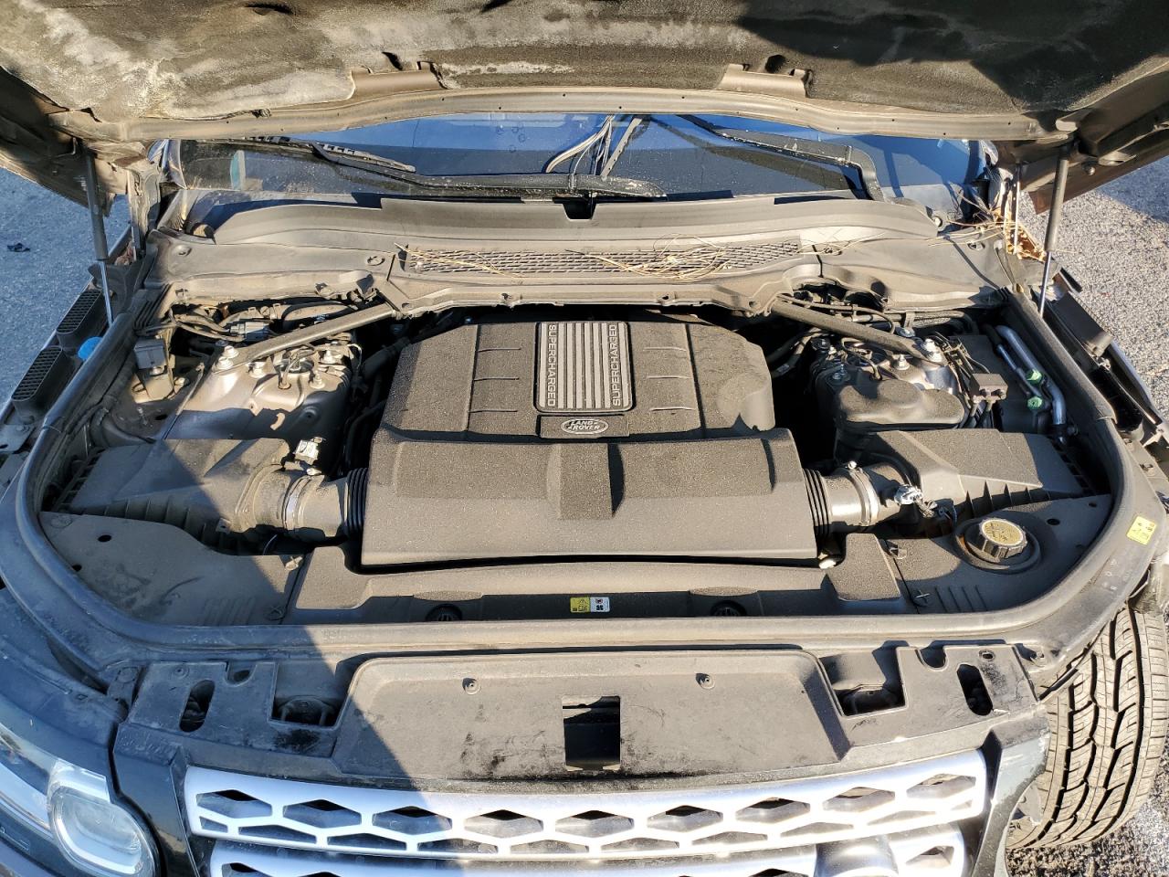 2016 Land Rover Range Rover VIN SALWR2EFXGA548013 Copart auction photo, all over damage thumbnail 13