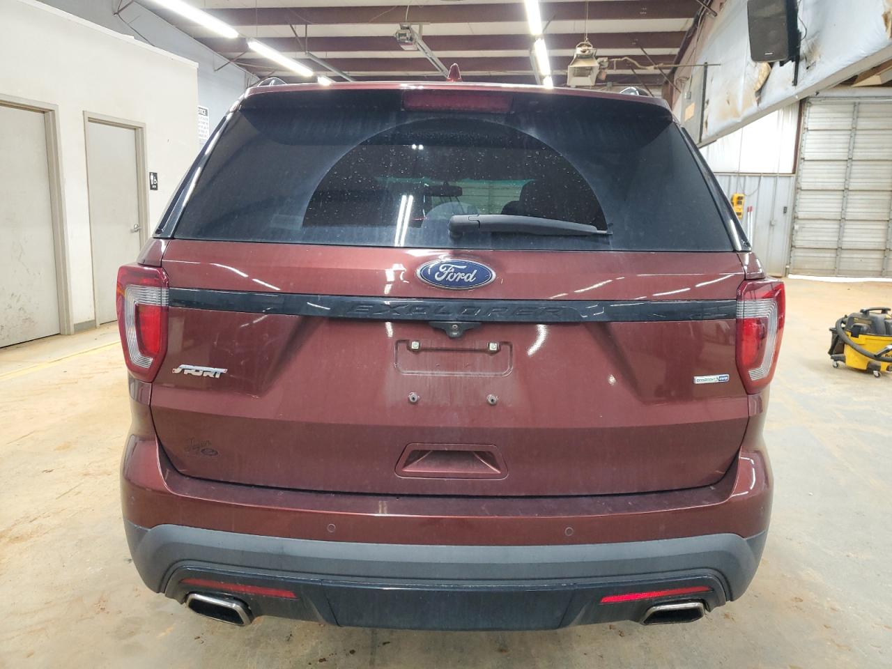 2016 Ford Explorer VIN 1FM5K8GT7GGC10896 Copart auction photo, front end damage thumbnail 6