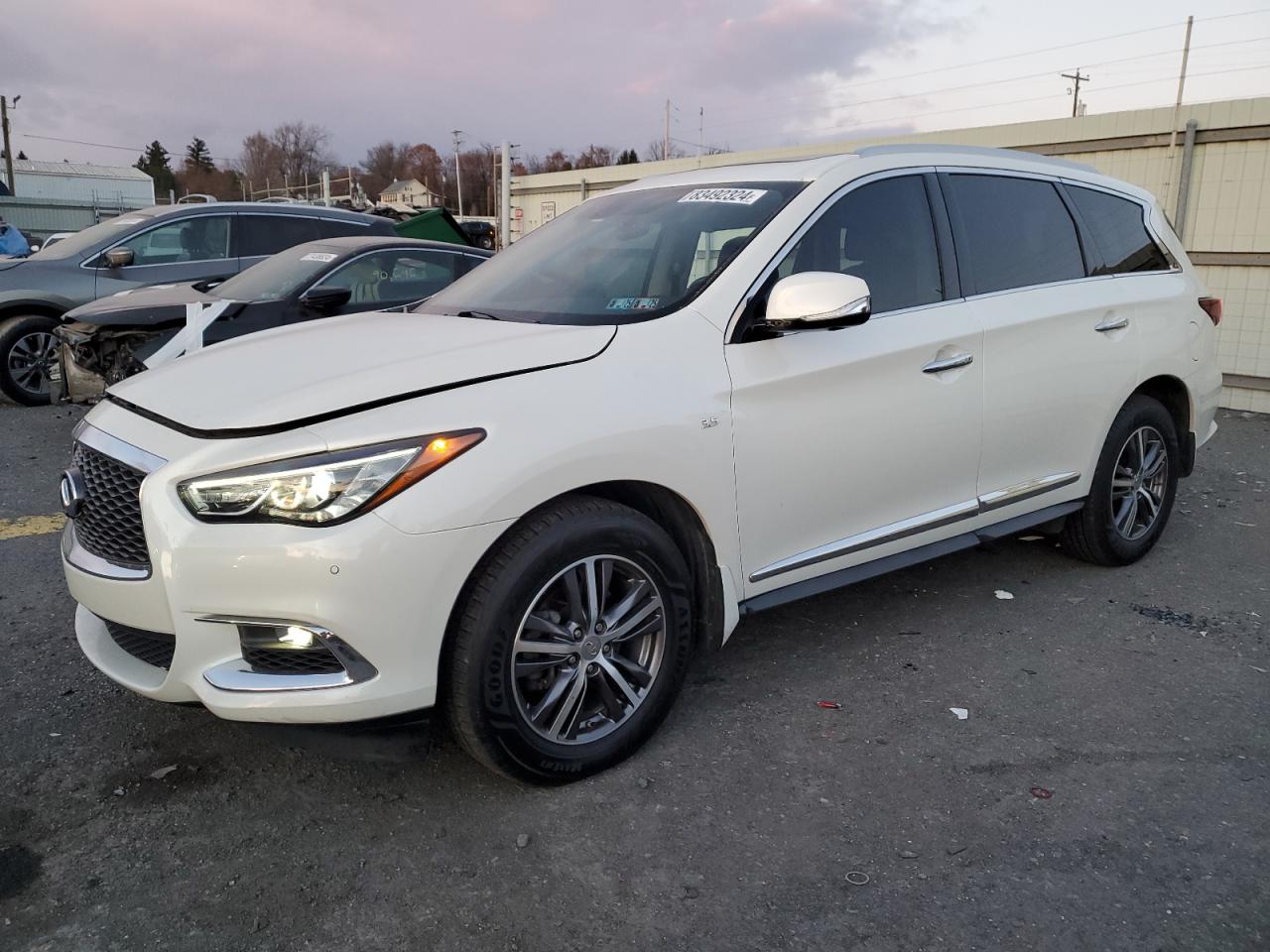 2018 Infiniti QX60 VIN 5N1DL0MMXJC513127