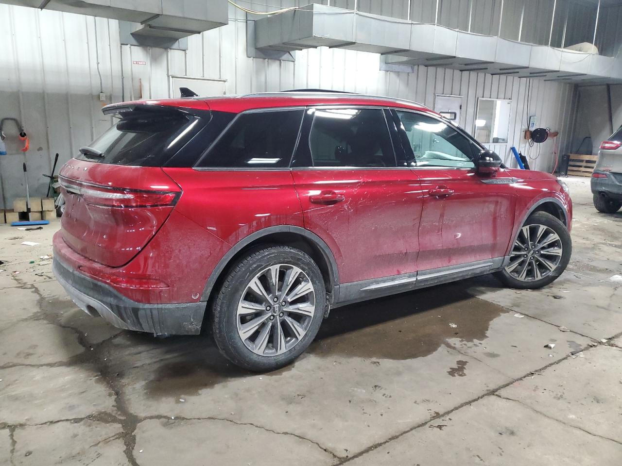 2020 Lincoln Corsair VIN 5LMCJ2D97LUL20842 Copart auction photo, side / rear end damage thumbnail 3