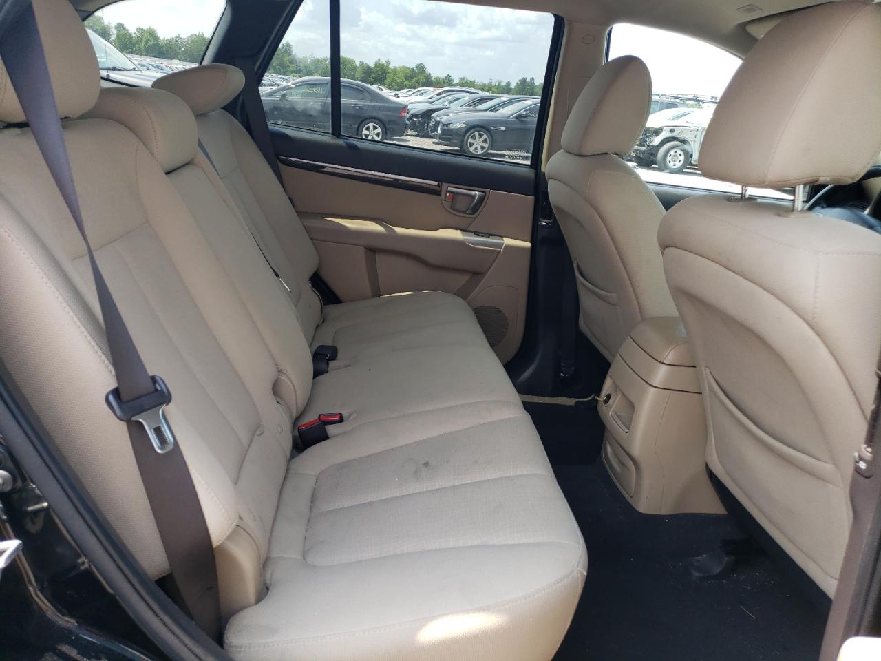 2012 Hyundai Santa Fe VIN 5XYZGDAB7CG110391 Copart auction photo, side / rear end damage thumbnail 11