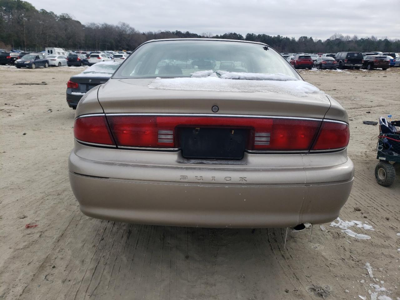 2000 Buick Century VIN 2G4WS52J3Y1169528 Copart auction photo, front end damage thumbnail 6