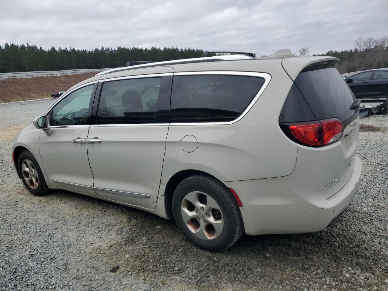 2017 Chrysler Pacifica VIN 2C4RC1EG0HR764149 Copart auction photo, side / damage history damage thumbnail 2