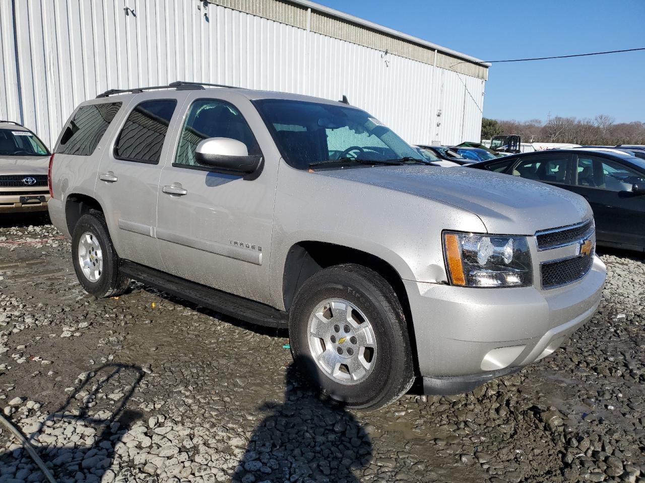 2009 Chevrolet Tahoe VIN 1GNFK23019R205953 Copart auction photo, front end damage thumbnail 4