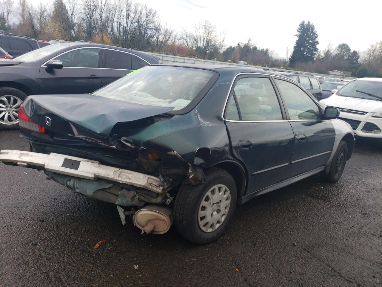 2001 Honda Accord VIN 1HGCF86611A035231 Copart auction photo, rear end damage thumbnail 3