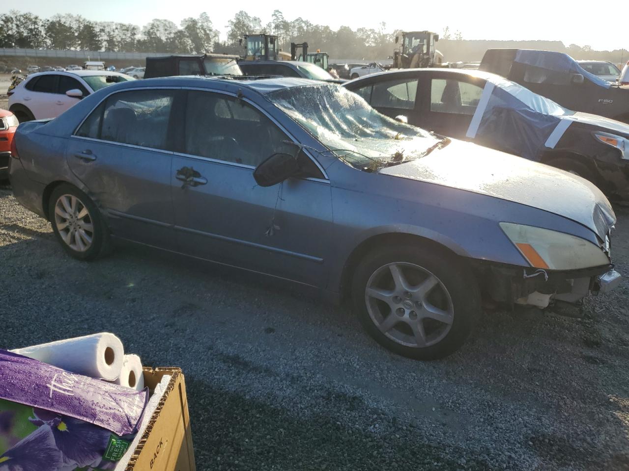 2007 Honda Accord VIN 1HGCM66597A042728 Copart auction photo, top/roof / front end damage thumbnail 4