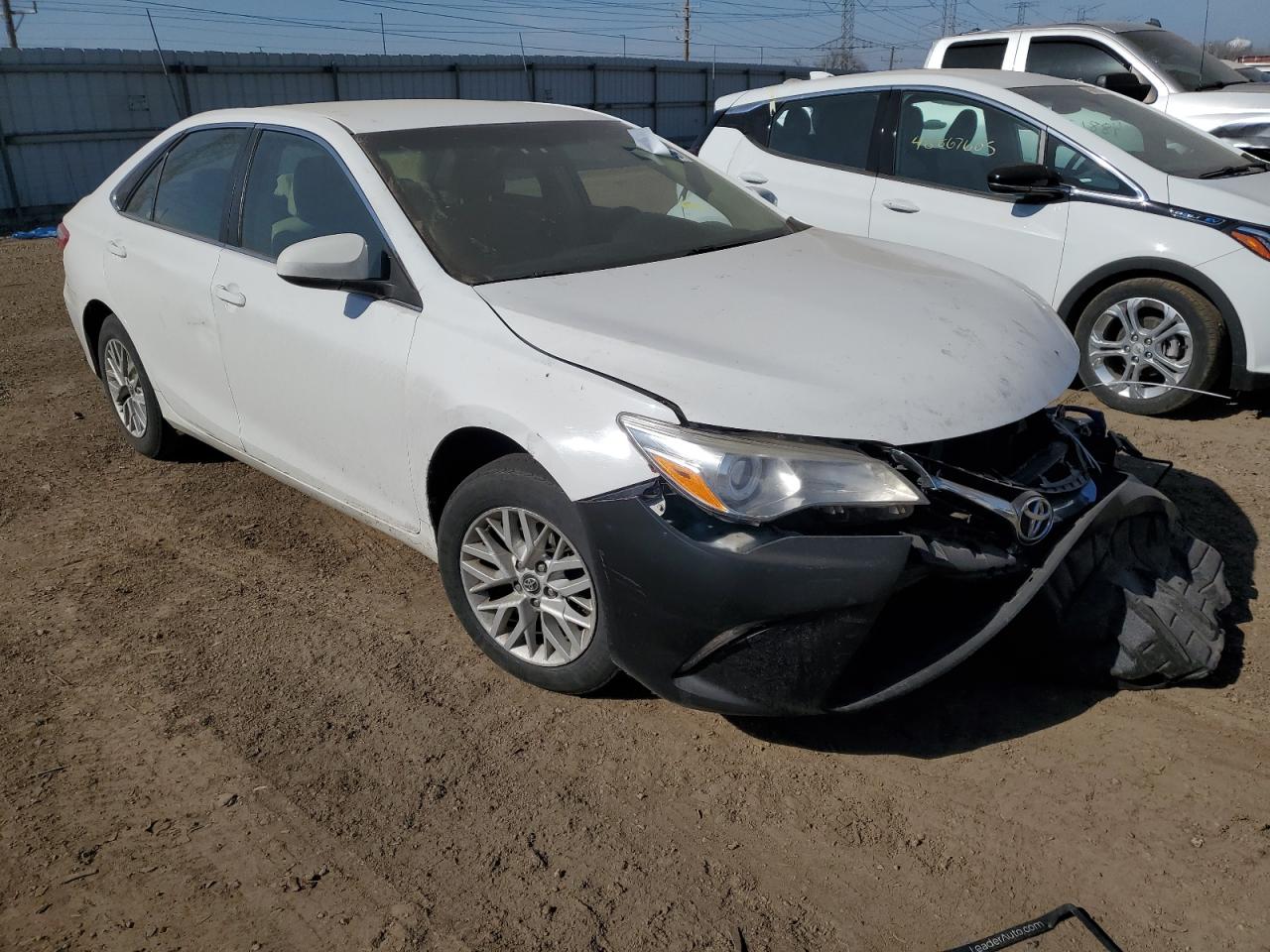 2017 Toyota Camry VIN 4T1BF1FK8HU715193 Copart auction photo, front end / side damage thumbnail 4