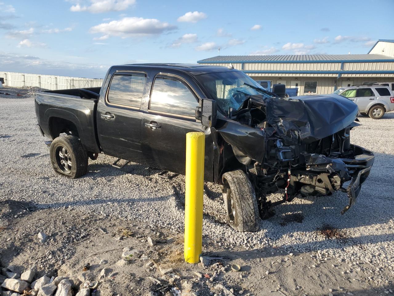 2013 Chevrolet Silverado VIN 3GCPKTE77DG221810 Copart auction photo, front end damage thumbnail 4