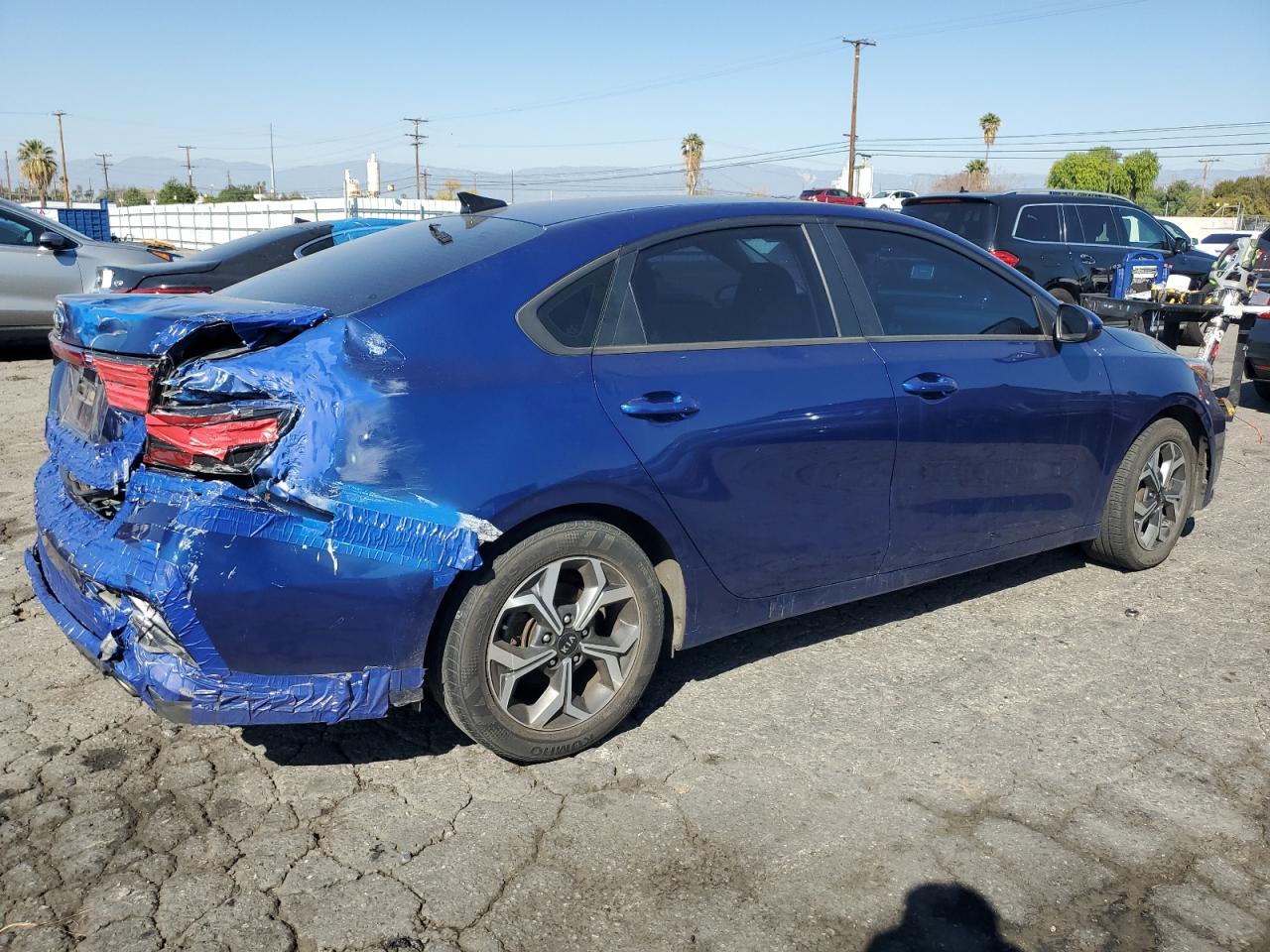 2021 KIA Forte VIN 3KPF24AD5ME396260 Copart auction photo, rear end damage thumbnail 3