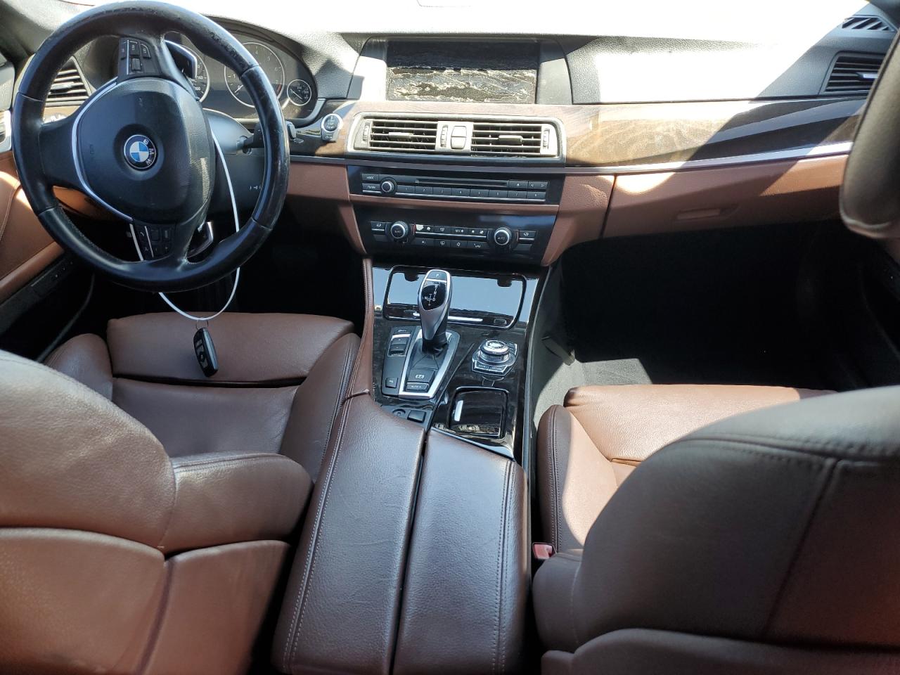 2012 BMW 5er VIN WBAFR7C56CC811513 Copart auction photo, front end / undercarriage damage thumbnail 8