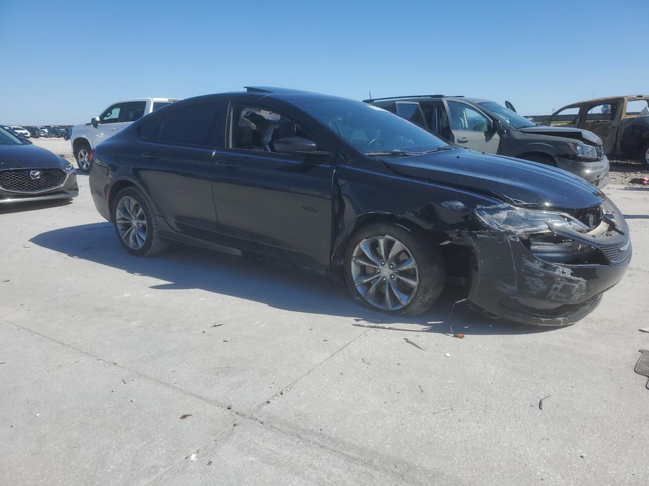 2015 Chrysler 200 VIN 1C3CCCBG9FN613265 Copart auction photo, all over damage thumbnail 4