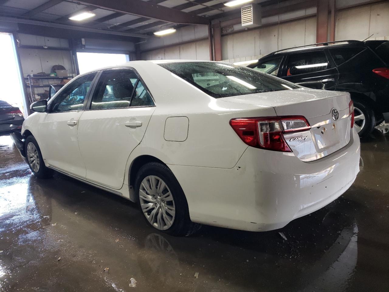 2014 Toyota Camry VIN 4T4BF1FK9ER374436 Copart auction photo, front end damage thumbnail 2