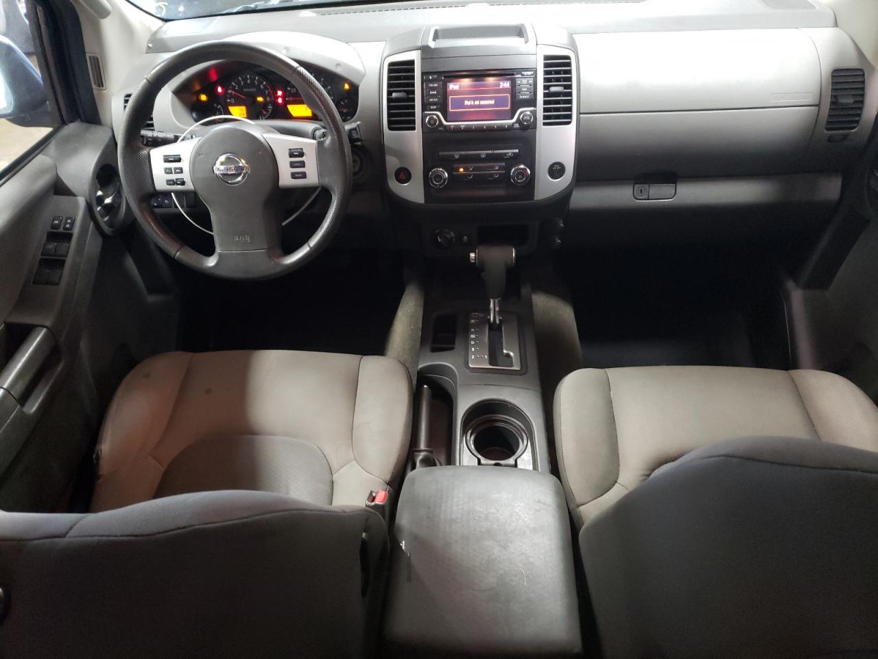 2015 Nissan XTerra VIN 5N1AN0NW9FN664632 Copart auction photo, side / front end damage thumbnail 8