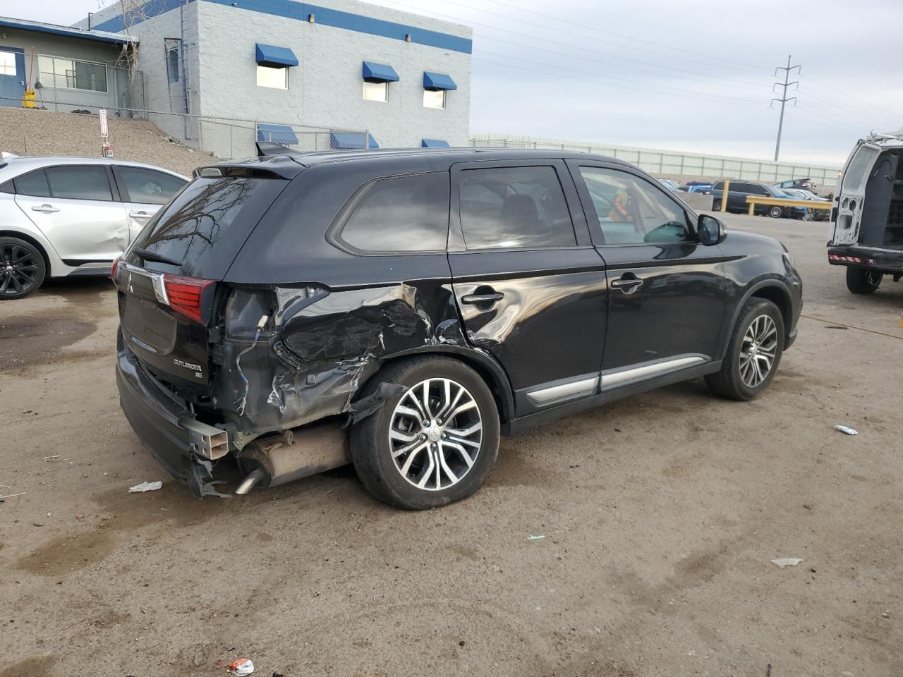 2018 Mitsubishi Outlander VIN JA4AD3A32JZ042518 Copart auction photo, rear end damage thumbnail 3